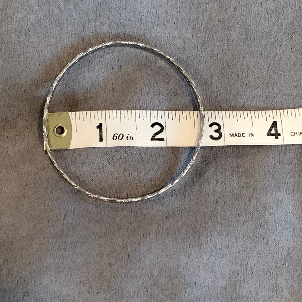 Twisted Flat Ribbon Style Silver Bangle - Vintage - image 2
